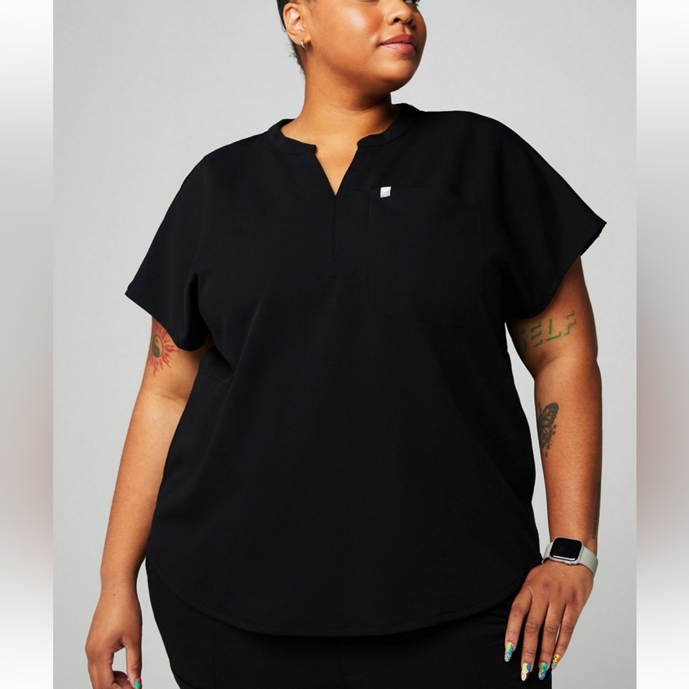 Fabletics Evolve Oversized Scrub Top - XL Black